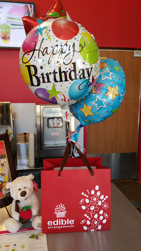 Gift Shop «Edible Arrangements», reviews and photos, 617 Uptown Blvd #105, Cedar Hill, TX 75104, USA