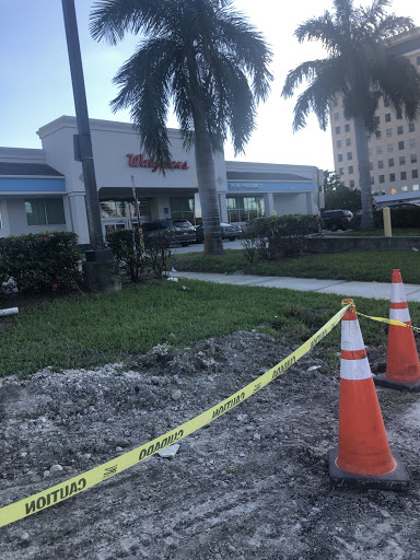Drug Store «Walgreens», reviews and photos, 1300 E Hallandale Beach Blvd, Hallandale Beach, FL 33009, USA