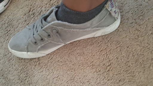 Shoe Store «Shoe Carnival», reviews and photos, 7111 W Alameda Ave, Lakewood, CO 80226, USA