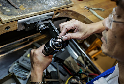 Jeweler «Lewis Jewelers - Clear Lake», reviews and photos, 19335 Gulf Fwy #4, Webster, TX 77598, USA