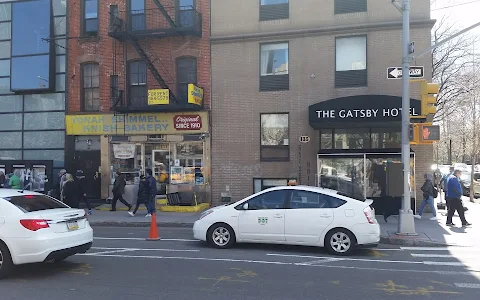 Yonah Schimmel's Knish Bakery image