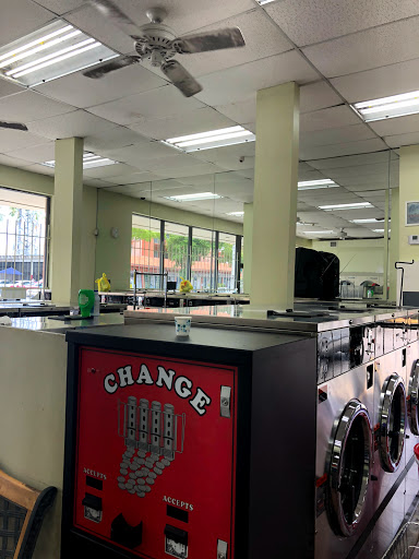 Dry Cleaner «One Stop Cleaners & Laundry», reviews and photos, 840 SW 8th St, Miami, FL 33130, USA