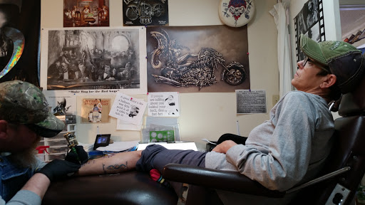 Tattoo Shop «Pix & Stix Tattoo», reviews and photos, 1780 Cedar St, McKenzie, TN 38201, USA