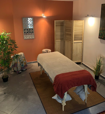 Alexia Himber Massothérapeute et Praticienne certifiée en massage bien-être agréée FFMBE à Crest