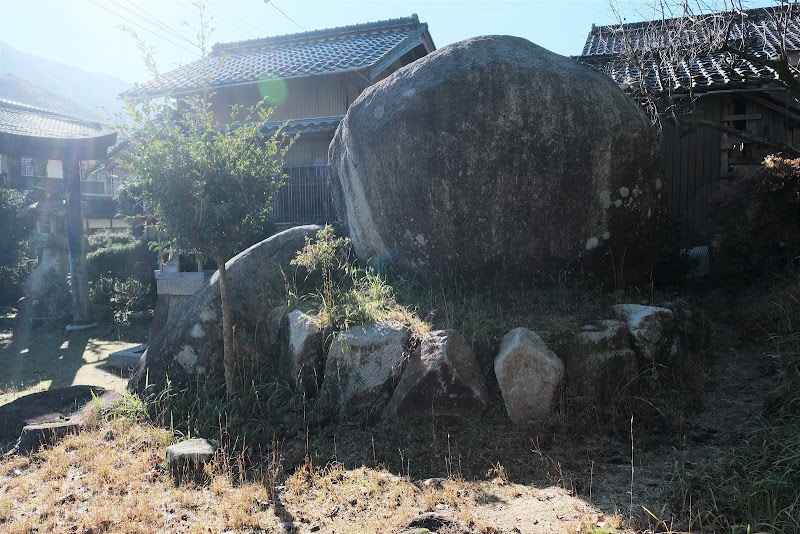 二つ岩神社