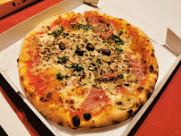 Plats et boissons du Pizzeria 1 2 3 Pizza à Nice - n°12