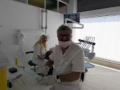 Clinica Dental Family Bushin en Torrevieja
