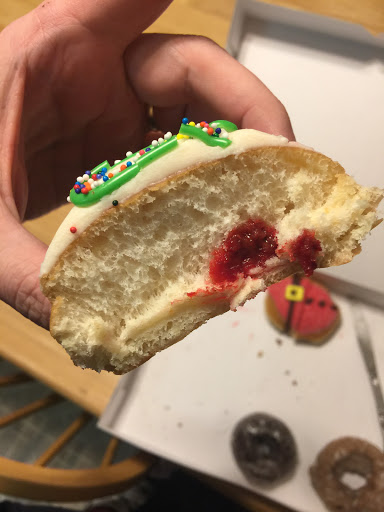 Bakery «Krispy Kreme Doughnuts», reviews and photos, 511 Moosic St, Scranton, PA 18505, USA