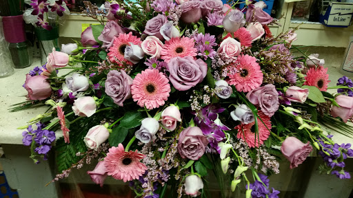Florist «Bloomingdale Florist», reviews and photos, 827 E Bloomingdale Ave, Brandon, FL 33511, USA