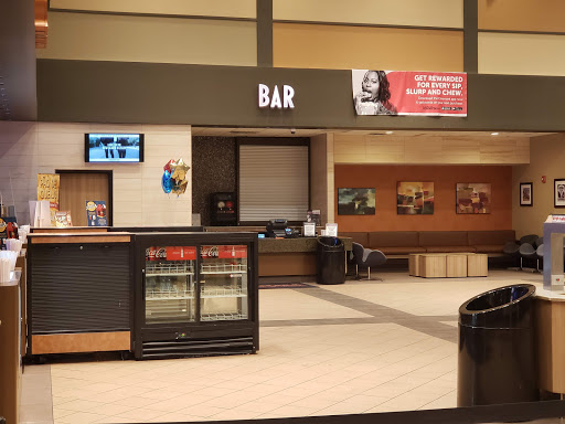 Movie Theater «Cinemark Mall St. Matthews and XD», reviews and photos, 5000 Shelbyville Rd D210, Louisville, KY 40207, USA