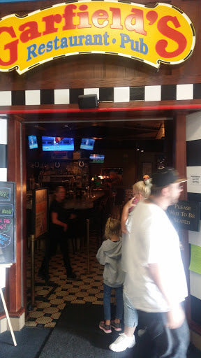 Shopping Mall «Mounds Mall», reviews and photos, 2109 S Scatterfield Rd, Anderson, IN 46016, USA