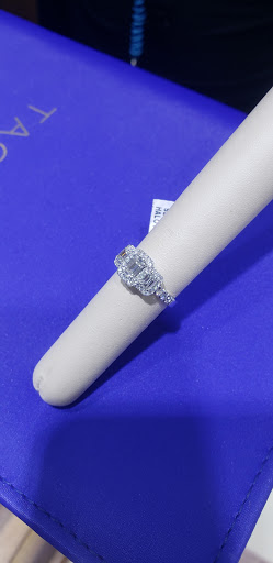 Jeweler «International Diamond Center», reviews and photos, 2014 SE Port St Lucie Blvd, Port St Lucie, FL 34952, USA