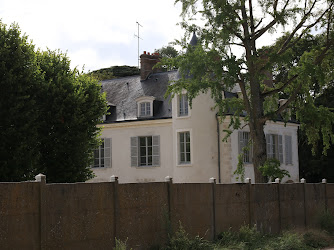 Château des Hauts de La Chapelle-Saint-Mesmin