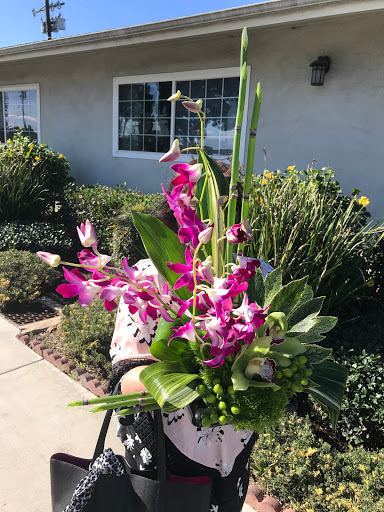 Florist «Fleur De Lis Artistry In Flowers», reviews and photos, 720 S Weymouth Ave, San Pedro, CA 90732, USA