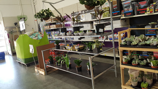 Discount Store «Walmart», reviews and photos, 199 JT Connell Hwy, Newport, RI 02840, USA