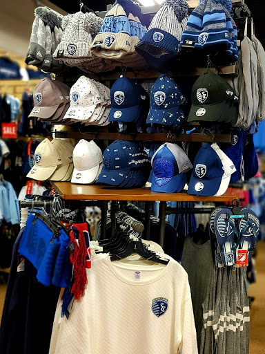 Sportswear Store «Rally House Boardwalk», reviews and photos, 8650 N Boardwalk Ave, Kansas City, MO 64154, USA