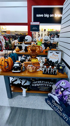 Department Store «T.J. Maxx», reviews and photos, 50 N Illinois St, Indianapolis, IN 46204, USA