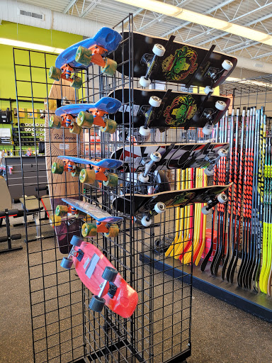 Sporting Goods Store «Play It Again Sports», reviews and photos, 1213 W 14 Mile Rd, Clawson, MI 48017, USA