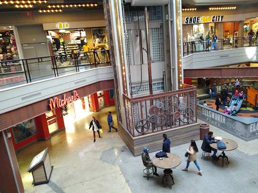 Shopping Mall «Downtown Silver Spring», reviews and photos, 908 Ellsworth Dr, Silver Spring, MD 20910, USA