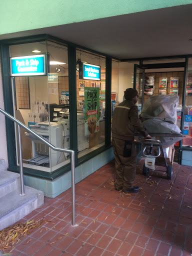 Shipping and Mailing Service «The UPS Store», reviews and photos, 2776 S Arlington Mill Dr, Arlington, VA 22206, USA