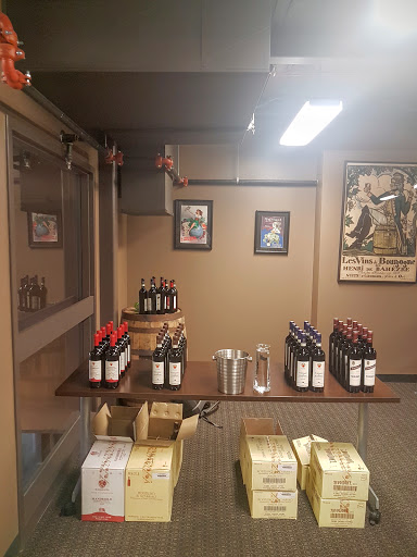 Wine Store «Wine Merchant Ltd», reviews and photos, 7817 Forsyth Blvd, Clayton, MO 63105, USA
