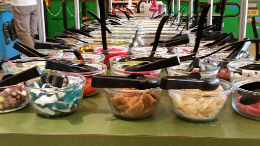 Frozen Yogurt Shop «TartBerry», reviews and photos, 915 SW 9th Ave, Portland, OR 97205, USA