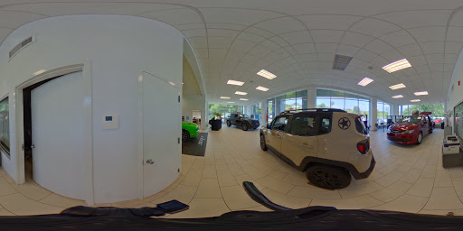 Car Dealer «Robert Green Chrysler Dodge Jeep», reviews and photos, 178 Bridgeville Rd, Monticello, NY 12701, USA