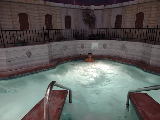 Water Park «Venetian Waterpark at Holiday Inn Hotel Maple Grove/Arbor Lakes», reviews and photos, 11801 Fountains Way, Osseo, MN 55369, USA