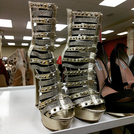 Shoe Store «Marti & Liz Shoes», reviews and photos, 2000 Mallory Ln #210, Franklin, TN 37067, USA