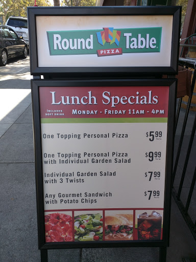 Pizza Restaurant «Round Table Pizza Downtown Willow Glen - Lincoln Ave», reviews and photos, 1175 Lincoln Ave, San Jose, CA 95125, USA