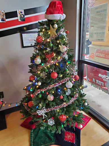 Hair Salon «Sport Clips Haircuts of Tracy», reviews and photos, 2451 Naglee Rd #102, Tracy, CA 95304, USA