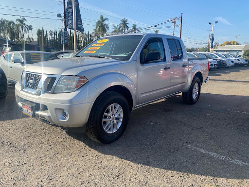 Used Car Dealer «Hernandez Auto Sales», reviews and photos, 619 N Anaheim Blvd, Anaheim, CA 92805, USA