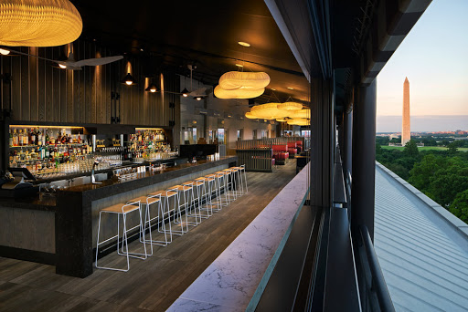 Rooftop bar hotels in Washington
