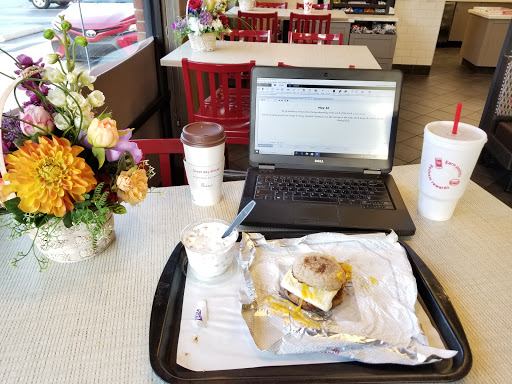 Fast Food Restaurant «Chick-fil-A», reviews and photos, 4752 S Kirkman Rd, Orlando, FL 32811, USA