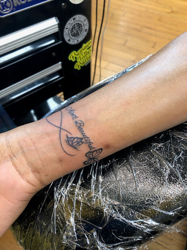 Explore heart tattoo ideas for ladies, creative tattoo ideas in Edison, available at Tattoo Asylum