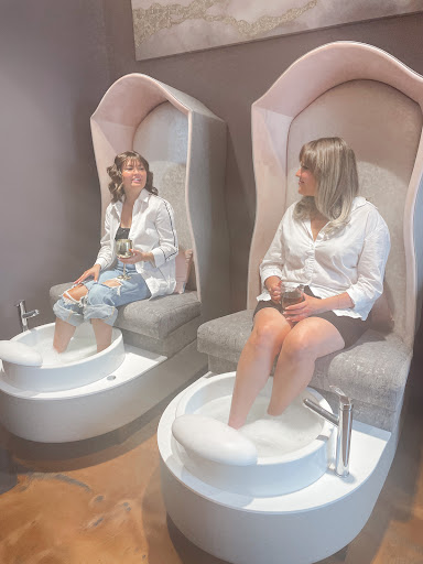 Beauty Salon «AVEDA Salon Norrell», reviews and photos, 13149 N Dale Mabry Hwy, Tampa, FL 33618, USA