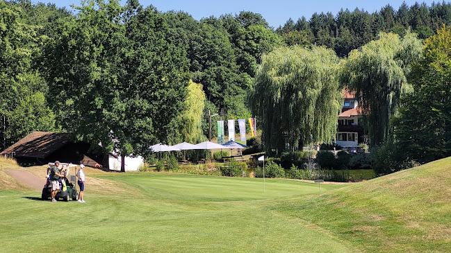 golfpark-weiherhof.com