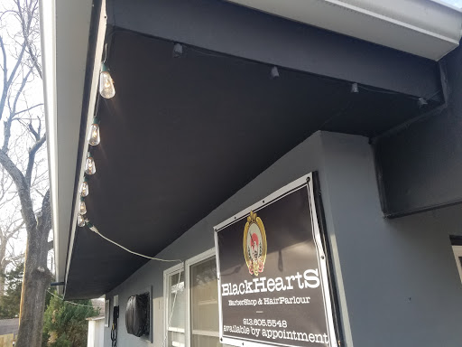 Hair Salon «BlackHearts BarberShop and HairParlour», reviews and photos, 4328 State Line Rd, Kansas City, KS 66103, USA