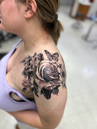 Explore hibiscus flower tattoo ideas, creative tattoo ideas in Eden, available at R1sk Takers Ink Tattoo and Piercing Lounge