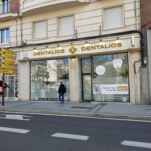 Dentalios | Dentista |Implantes Dentales | Valladolid en Valladolid