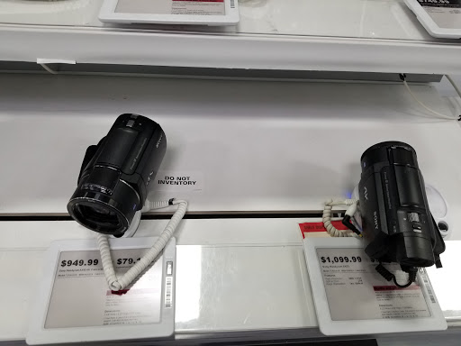 Electronics Store «Best Buy», reviews and photos, 1000 Cranberry Square Dr, Cranberry Twp, PA 16066, USA