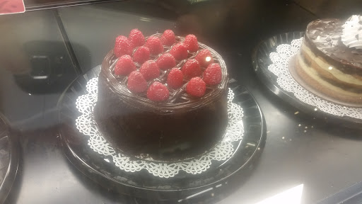 Grocery Store «The Fresh Market», reviews and photos, 100 N Peachtree Pkwy, Peachtree City, GA 30269, USA