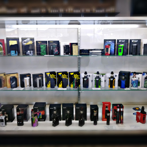 Electronics Store «VAPEz Castle Rock», reviews and photos, 324 E Miller Ct, Castle Rock, CO 80104, USA