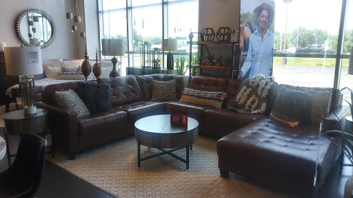 Furniture Store «Ashley HomeStore», reviews and photos, 1850 Scottsville Rd, Bowling Green, KY 42101, USA