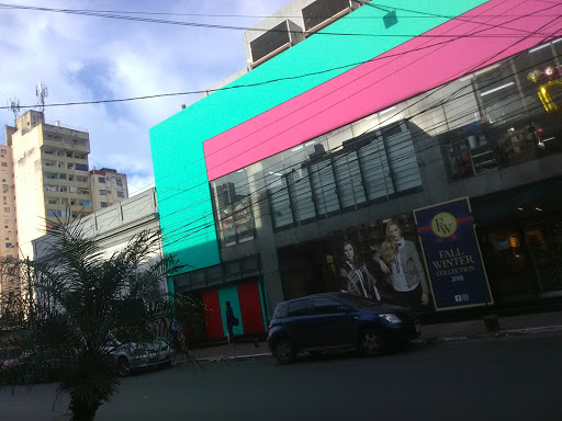 Lugares de venta de mi ropa usada en Asunción