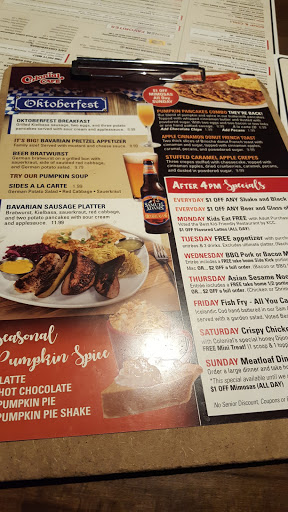 Family Restaurant «Colonial Cafe - St Charles East», reviews and photos, 1625 E Main St, St Charles, IL 60174, USA