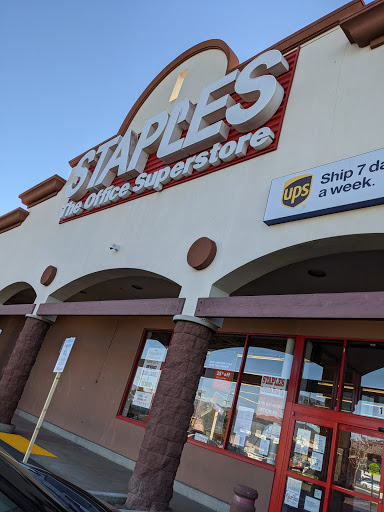 Office Supply Store «Staples», reviews and photos, 17020 Chatsworth St, Granada Hills, CA 91344, USA