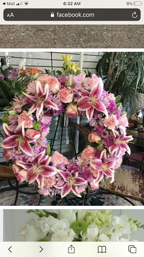 Florist «City Enchanted Gardens Florist», reviews and photos, 2246 W Taylor St, Chicago, IL 60612, USA