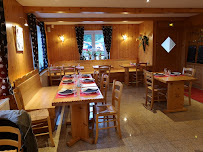 Atmosphère du Restaurant français Auberge des Jonquilles à La Bresse - n°16