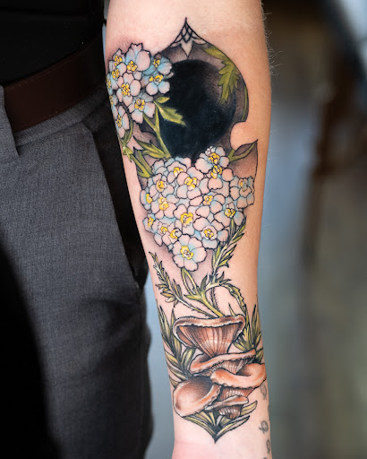 Explore gunslinger tattoo ideas, creative tattoo ideas in Vancouver, available at Hopeless Tattoo & Piercing